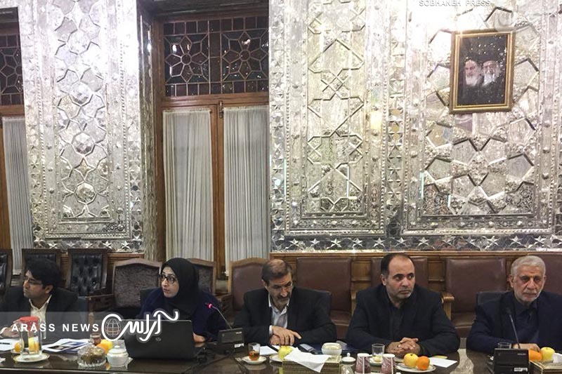 نشست نمايندگان مجلس،استاندار خوزستان  و وزراي دولت با حضور رئيس مجلس شوراي اسلامي  برای بررسی وضعیت ریزگردها در استان خوزستان در مجلس شورای اسلامی