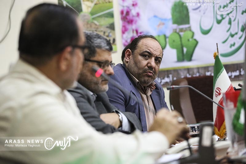 گزارش تصویری / نشست خبری مدیر کل منابع طبیعی و آبخیز داری استان خوزستان با اصحاب رسانه