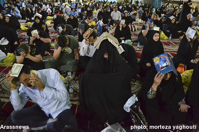 گزارش تصویری/ مراسم احیای شب نوزدهم ماه مبارک رمضان در مصلی اهواز