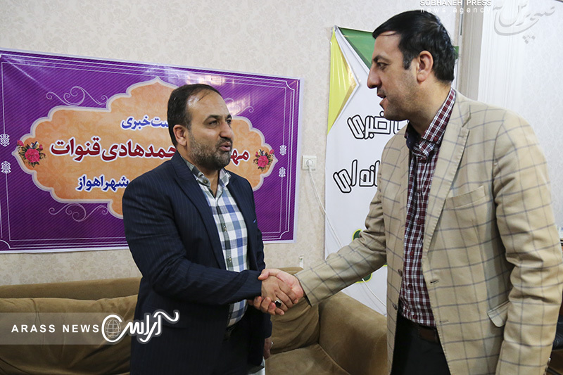 نشست خبری مهندس محمد هادی قنوات عضو کمیسیون عمران شورای اسلامی کلانشهر اهواز در تحریریه آراس