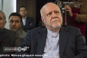 بازدید زنگنه وزیر نفت از واحد صنعتی جهاد دانشگاهی خوزستان در شهرک صنعتی 3 اهواز و امضای قرارداد B.O.O