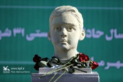 سردیس طاها اقدامی، شهید خردسال حادثه تروریستی اهواز رونمایی شد