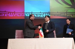 امضاء قرارداد تولید فناورانه لوله های درز جوش جداره چاه در سومین همایش پترو تك