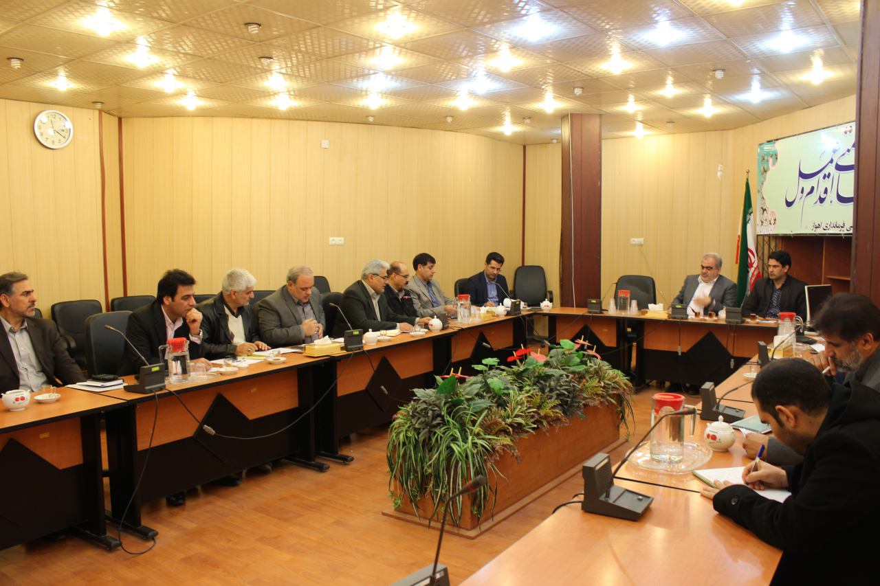 برگزاری جلسه ای مشترک فرمانداراهواز ومدیران عامل شرکت های نفت وگاز