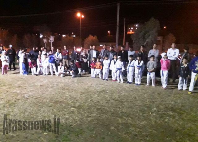 ورزش شامگاهی درمسجدسلیمان برگزار شد ورزش شامگاهی درمسجدسلیمان برگزار شد