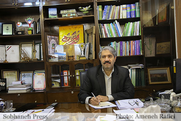 تصاویر / دیدار گروه رسانه ای آراس با مدیر کل محیط زیست خوزستان
