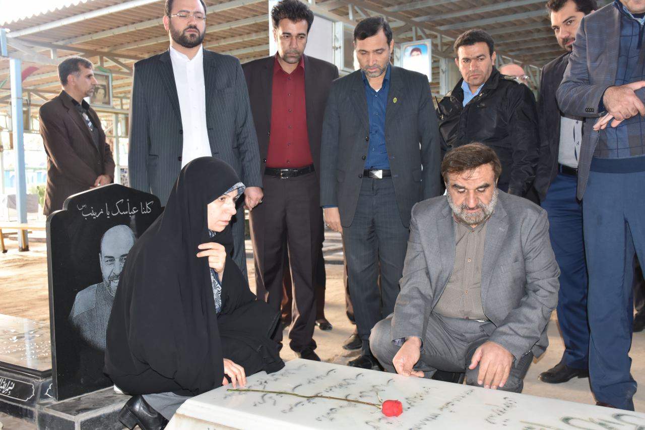 حضور سرکار خانم دکتر احمدپوری معاون رییس جمهور و رییس سازمان میراث فرهنگی؛گردشگری و صنایع دستی کشور در گلزار شهدای اهواز