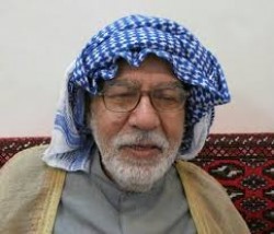 پیرمرد چفیه آبی؛ نوشتاری از محمد مالی