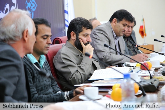 تصاویر / دیدار استاندار خوزستان با هموطنان مسیحی خوزستانی