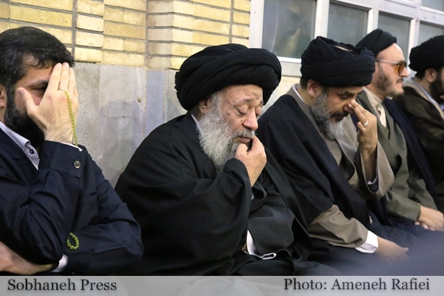 تصاویر / مراسم گرامیداشت شهدای آتشنشانان حادثه پلاسکو در مسجد ارشاد اهواز