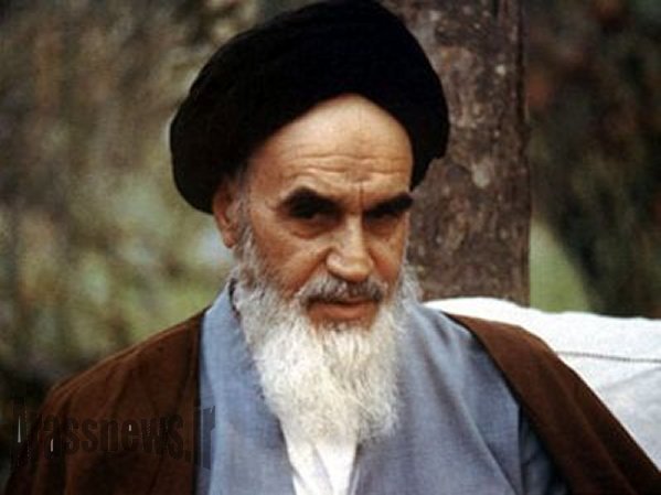 مراسم سالگرد ورود امام خمینی(ره) به کشور آغاز شد + تصاویر
