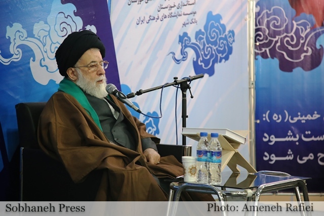 تصاویر / گشایش یازدهمین نمایشگاه  سراسری کتاب خوزستان