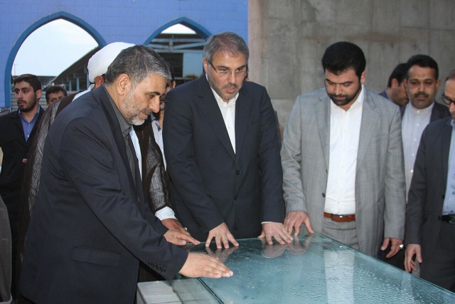اظهار رضایت  سردار حسن شاهوارپور فرمانده سپاه ولی عصر و دکتر افشار نیا رییس دادگستری استان خوزستان از نحوه خدمات دهی سازمان آرامستان ها