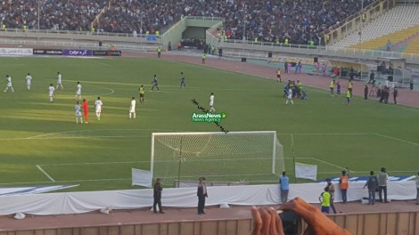 دوربین آراس همراه با قهرمانان