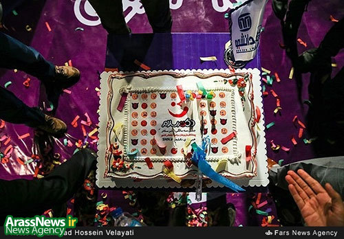 حاشیه‌هایی از جشن سومین سال «دکتر سلام»/3 عدد کرم ضدآفتاب برجام فقط هزار تومان!