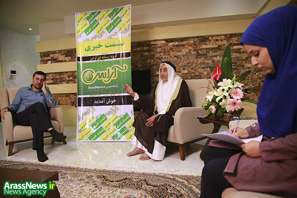 نشست خبری  حاج کاظم صخراوی هماهنگ کننده امور عشایر عرب خوزستان و بازرس جمعیت خیریه عشایر خوزستان از گروه رسانه ای آراس