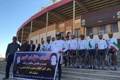 دوچرخه سواران خوزستانی مسیر اهواز تا مرقد امام خمینی(ره) را رکاب می زنند