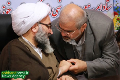 نشست خبری حضرت آیت الله دکتر حیدری و رئیس ستاد امر به معروف ونهی ازمنکر شهرستان اهواز با اصحاب رسانه