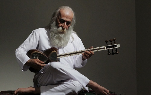 رونمایی از تندیس سه اسطوره تار