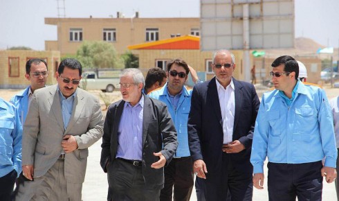 حضور در دادگاه یا حضور در کارخانه کدامیک گره ازمشکل بیکاری جوانان باز می کند؟
