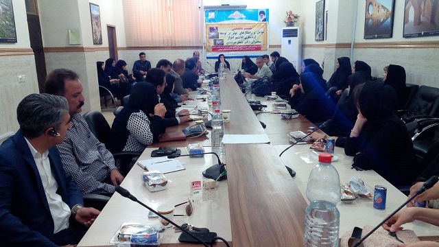 در نشست عوامل و راهکارهای توسعه گردشگری کلانشهر اهواز چه گذشت؟ در نشست عوامل و راهکارهای توسعه گردشگری کلانشهر اهواز چه گذشت؟