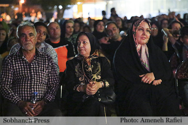 تصاویر/جشن آفتاب مهربانی وتجلیل از خانواده های مدافع حرم منطقه گلستان اهواز