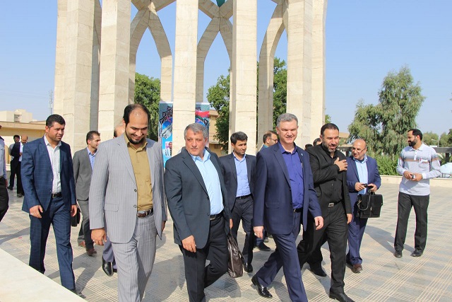 با حضور معاون عمرانی دانشگاه آزاد اسلامی در واحد اهواز:افتتاح ساختمان هفت طبقه آموزشی