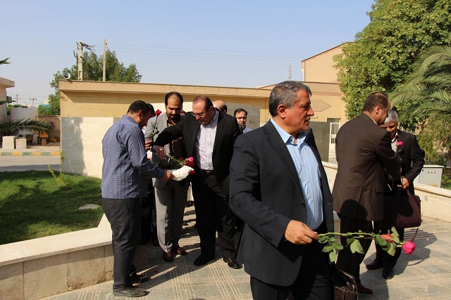 با حضور معاون عمرانی دانشگاه آزاد اسلامی در واحد اهواز:افتتاح ساختمان هفت طبقه آموزشی