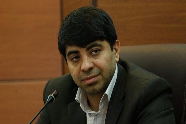 مجسمهسازان برای دفاع مقدس المان یادمانی می سازند مجسمهسازان برای دفاع مقدس المان یادمانی می سازند