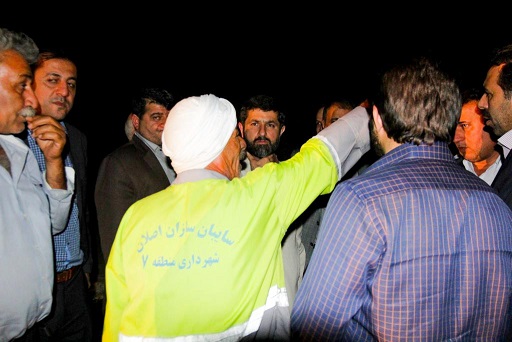 گزارش تصویری/ بازدید شبانه استاندار از مناطق محروم منبع آب ، حصیرآباد و کوی آل صافی