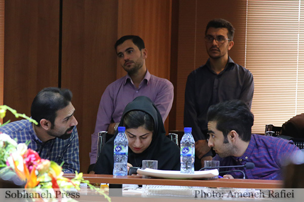 نشست خبری مدیر عامل فولاد اکسین خوزستان