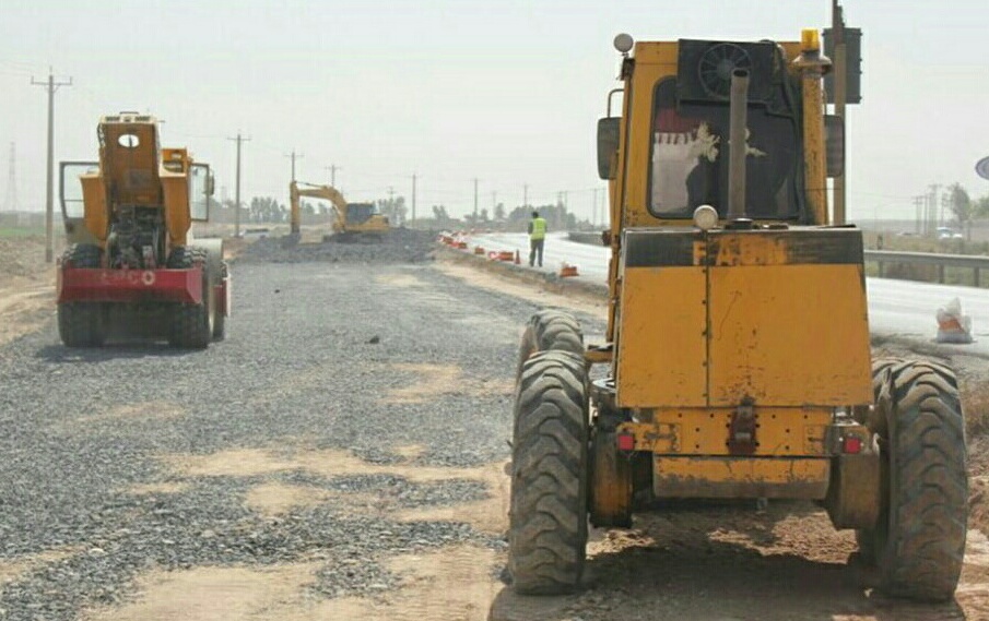 تقدیر صنعت گران از دکتر غلامرضا شریعتی استاندار خوزستان تقدیر صنعت گران از دکتر غلامرضا شریعتی استاندار خوزستان
