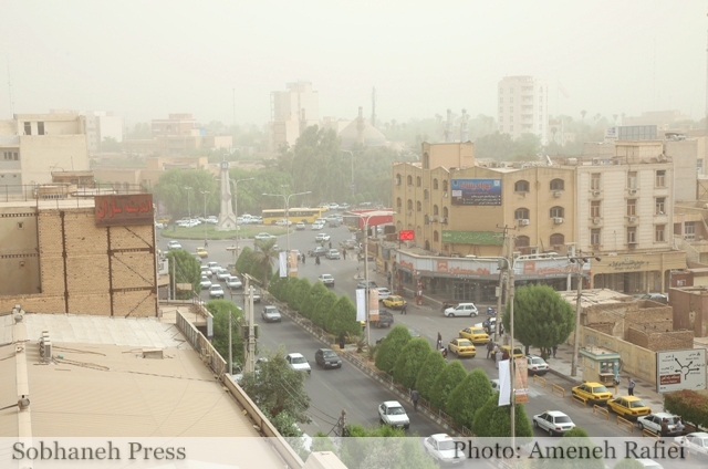 بر اساس نتایج مطالعات اولیه کارگروه تخصصی ریزگردها؛ مرگ تدریجی خوزستانیها در هجوم ریزگردها