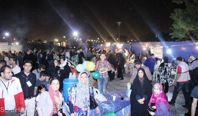 استقبال از جشنواره غذا در حمایت از بیماران صعب العلاج و سرطانی/ تاکید مدیرعامل سازمان فرهنگی شهرداری اهواز بر فعالیتهای اجتماعی و فرهنگی با مشارکت مردم