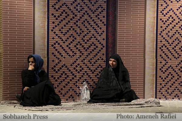 تصاویر / برپایی یادمان بین الحرمین در پارک دولت اهواز