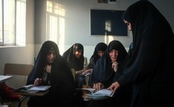 سوادآموزی رایگان اتباع خارجی در کشور/ کاهش اختلاف نرخ باسوادی زنان و مردان
