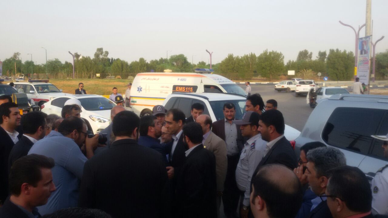 با حضور وزیر بهداشت و استاندار خوزستان برگزار شد، مراسم اهدای 20دستگاه آمبولانس به بیمارستانهای آبادان و خرمشهر توسط منطقه آزاد اروند+عکس