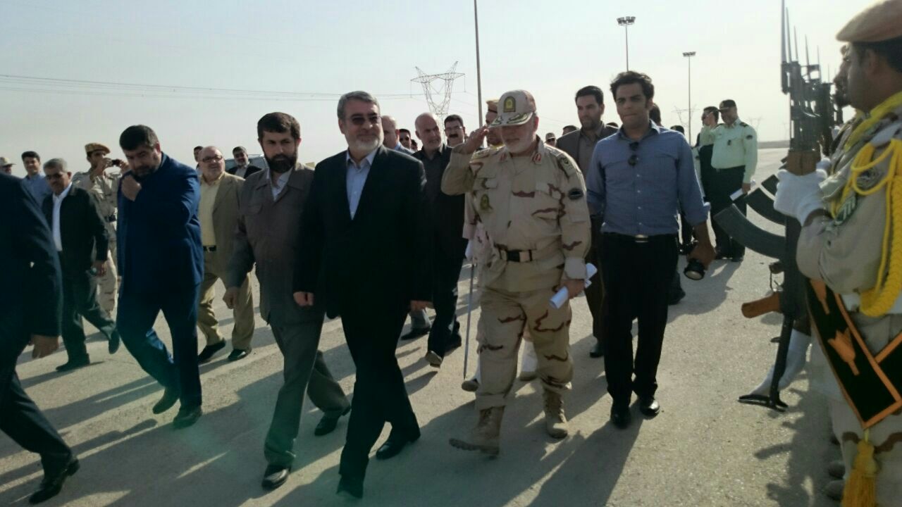 بازدید وزیر کشور از پایانه ی مرزی شلمچه