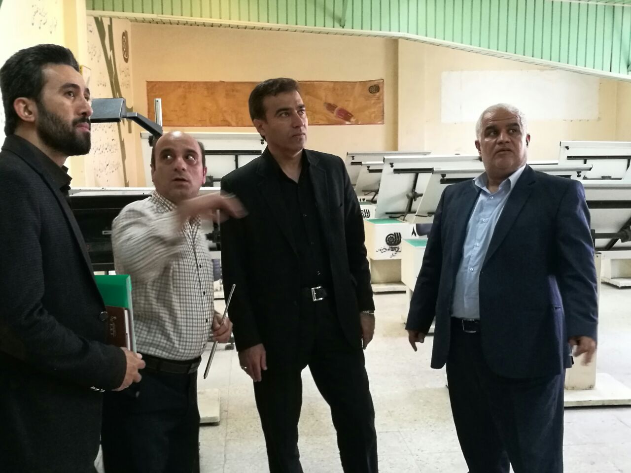 نشست مهندس موسوی مدیر آموزش تعالی وبلوغ کسب وکار با مدیران آموزشگاه های فنی و حرفه ای آبادان