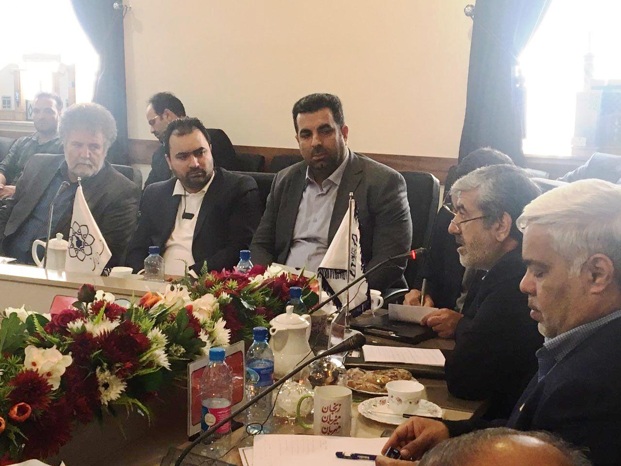 مهر تایید معاونین شهرداری کلانشهرها و مراکز استان ها بر سند راهبردی سلامت معاون فرهنگی و اجتماعی شهرداری کلانشهر اهواز