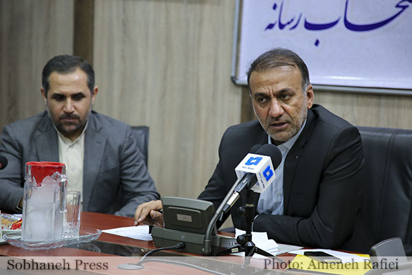نشست صمیمانه مدیر کل فرهنگ وارشاد اسلامی خوزستان با اصحاب رسانه