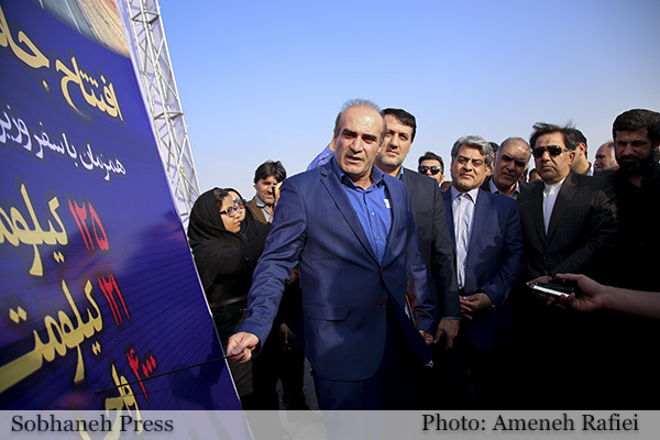 تصاویر / افتتاح جاده کمربندی غرب اهواز با حضور وزیر راه و شهر سازی کشور