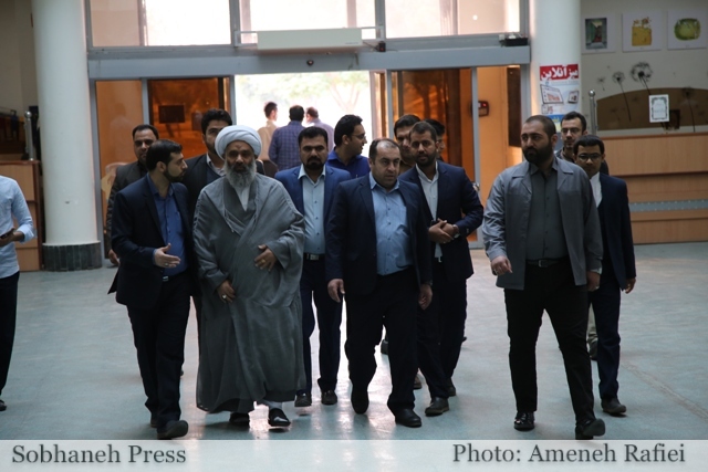 تصاویر / مراسم جشن  روز دانشجو دانشگاه شهرداری کلان شهر اهواز
