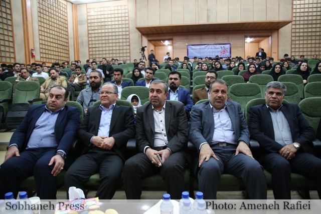 رییس دانشگاه علمی و کاربردی شهرداری خبر داد: رتبه های درخشان دانشگاه در مسابقات کشوری و بین المللی