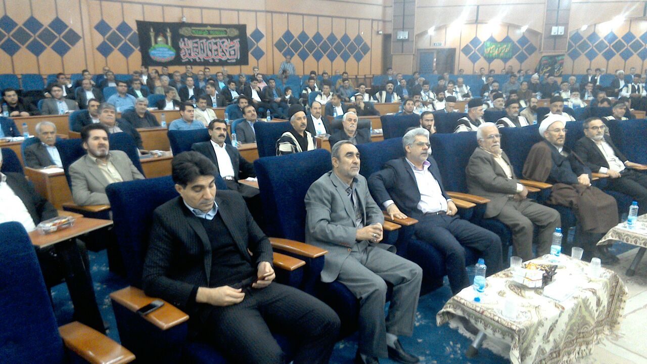 نشست فعالین سیاسی خوزستان با حضور دستیار ارشد رییس جمهور در امور اقوام