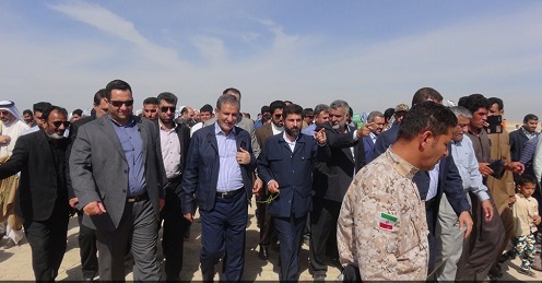 گزارش تصویری / بازدید معاون اول رییس جمهور از کانال انتقال آب به کانون های ریزگرد