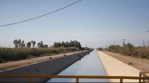 گزارش تصویری / بازدید معاون اول رییس جمهور از کانال انتقال آب به کانون های ریزگرد
