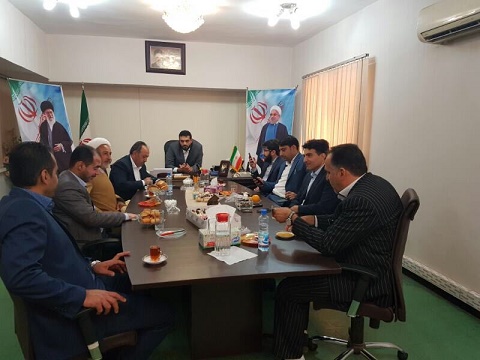 دکتر عظیم شمخانی، مدیرعامل سازمان همیاری شهرداری‌های خوزستان در مراسم معارفه : جذب سرمایه‌گذار، مشارکت در تهیه نیازهای شهرداری‌ها و کمک به توسعه فناوری اطلاعات شهرداری‌ها از وظایف این سازمان است