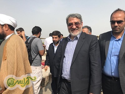 وزیر کشور از تالاب شادگان دیدن کرد