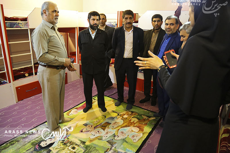 گزارش تصویری / حضور استاندار خوزستان در جمع ایتام موسسه خیریه به مناسبت شب یلدا